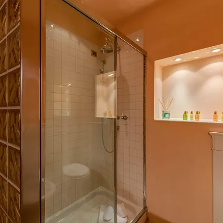 Residenza D'epoca In Piazza Della Signoria Bed & Breakfast 2*