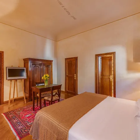 Bed & Breakfast Residenza D'epoca In Piazza Della Signoria 2*